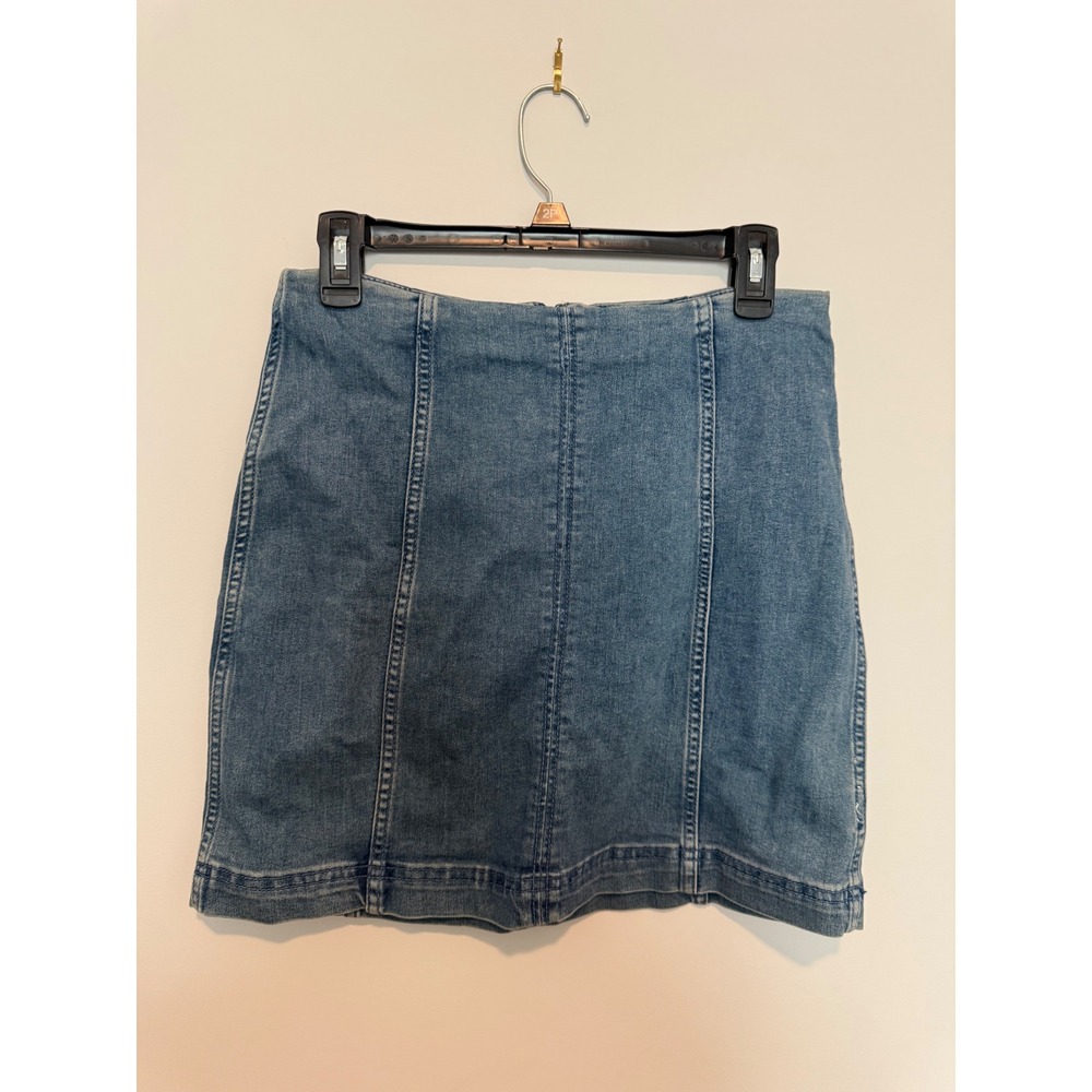 Free People Denim Mini Skirt Medium Wash High Waisted Size 12 Zip Back Seamed